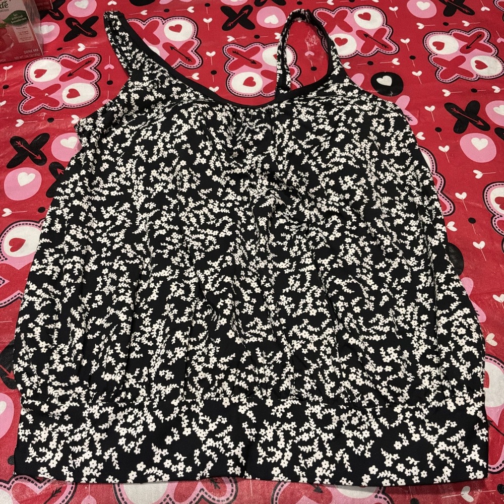 Las Cana For Venus Swimwear Top Tankini Size 10 Black And White Floral